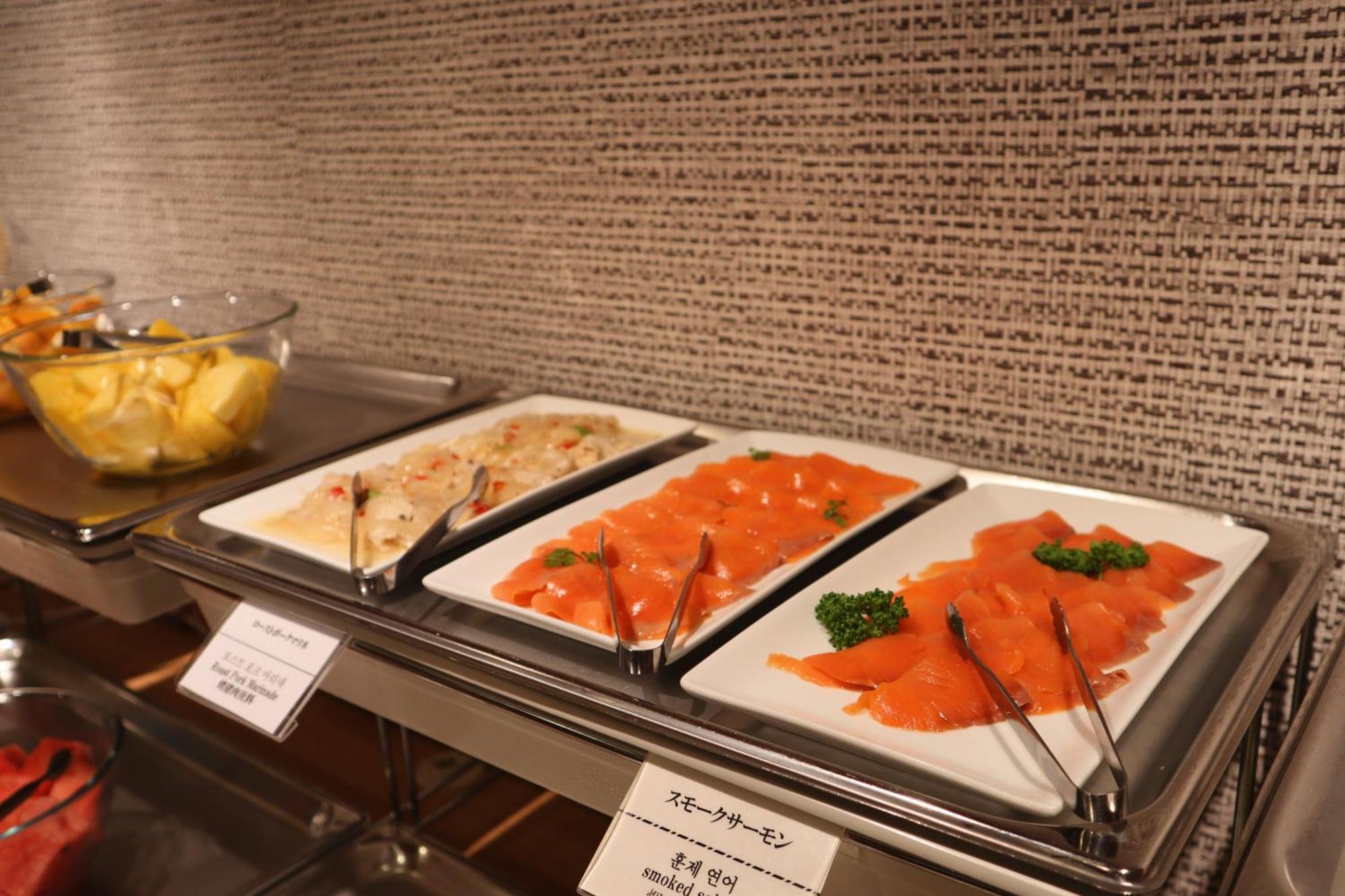 Dormy Inn Premium Namba Annex Natural Hot Spring Osaka Exterior foto